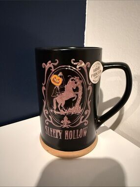 NWT Hand painted sleepy hollow mug